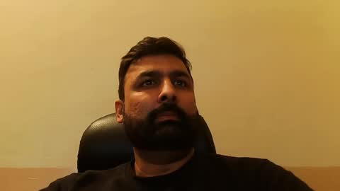 Hairy Arabian online show from February 26, 2025, 3:41 pm