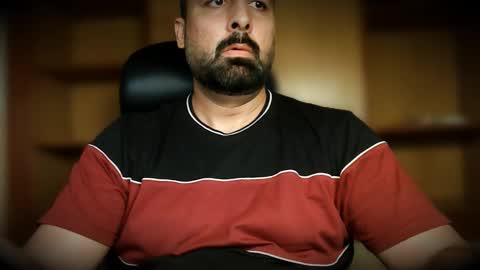 Hairy Arabian online show from September 26, 2025, 2:59 am