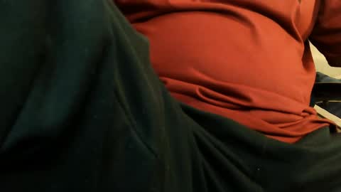 Snapshot of burlymonster chatting on April 29, 2026, 4:49 am Hairy Arabian online show from April 29, 2026, 4:49 am