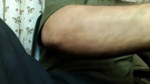 Snapshot of burlymonster chatting on July 12, 2026, 9:11 am Hairy Arabian online show from July 12, 2026, 9:11 am