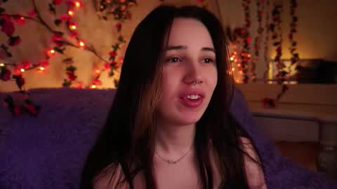 Jessica online show from December 16, 2025, 2:49 am