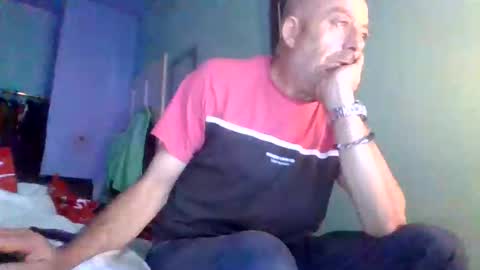 burnleyguy1977 online show from June 6, 2026, 9:14 am