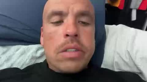 burrito3990620 online show from May 7, 2026, 11:10 pm