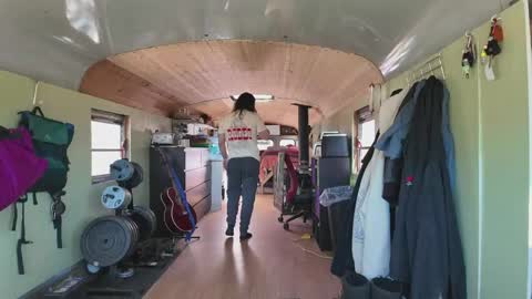 busbuddies online show from April 27, 2026, 2:59 pm