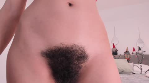 Larisa online show from December 19, 2024, 10:42 pm