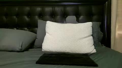 Snapshot of bushmaster42 chatting on March 8, 2026, 5:06 pm Bushmaster42 online show from March 8, 2026, 5:06 pm