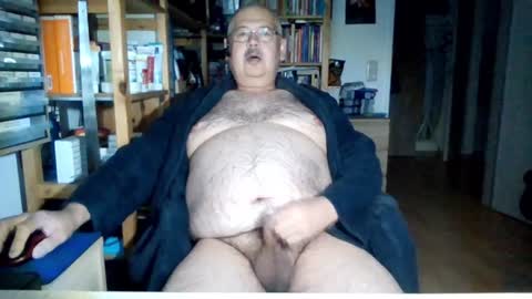 Snapshot of busibaer666 chatting on June 14, 2026, 2:09 am busi online show from June 14, 2026, 2:09 am