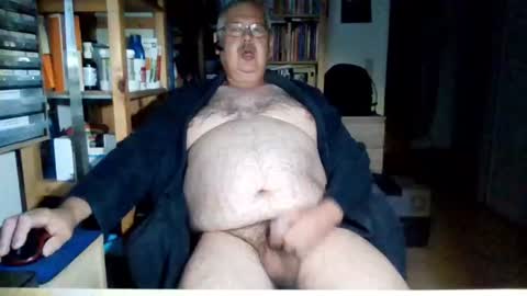 Snapshot of busibaer666 chatting on July 4, 2026, 1:01 am busi online show from July 4, 2026, 1:01 am