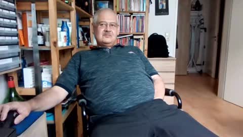 Snapshot of busibaer666 chatting on July 19, 2026, 11:14 am busi online show from July 19, 2026, 11:14 am