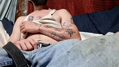 Buster18Hymen online show from September 16, 2025, 4:24 am