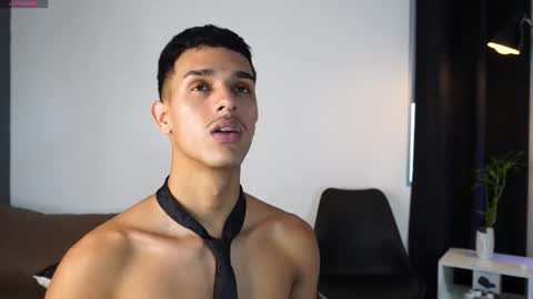 Buster independent model online show from March 29, 2026, 10:32 pm