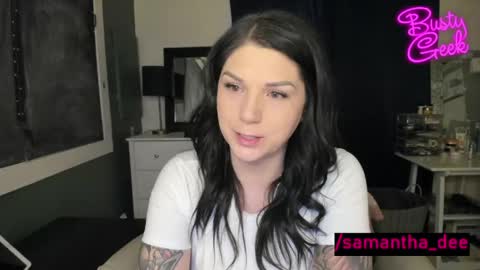 Snapshot of busty_geek48 chatting on May 1, 2026, 2:38 am Samantha Dee online show from May 1, 2026, 2:38 am