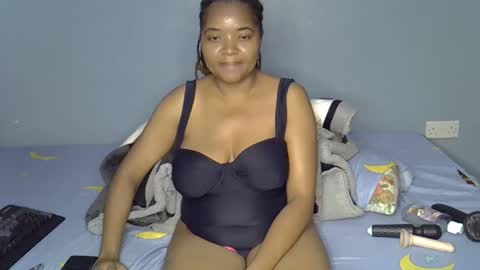 Snapshot of busty_kenzi chatting on June 2, 2026, 5:48 pm busty kenzi online show from June 2, 2026, 5:48 pm