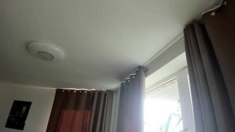 Natascha online show from March 8, 2025, 9:39 am