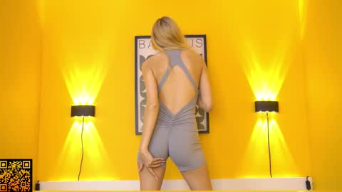 butteflai online show from September 23, 2025, 5:43 am