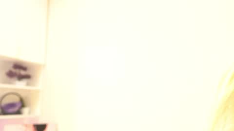 butteflai online show from October 10, 2025, 8:13 am