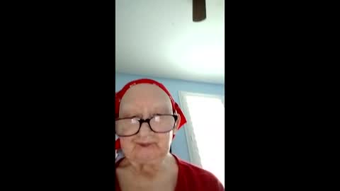 buttercup785421 online show from April 27, 2026, 9:24 pm