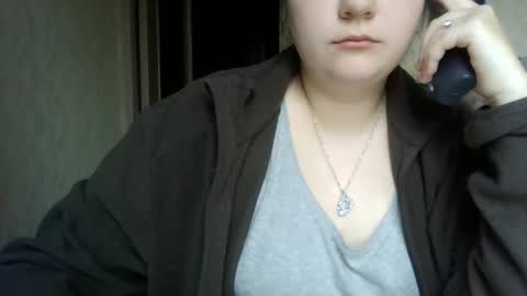 butterfly18988 online show from October 21, 2025, 6:36 am