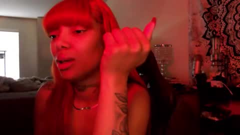 butterfly booty online show from October 10, 2025, 1:10 pm