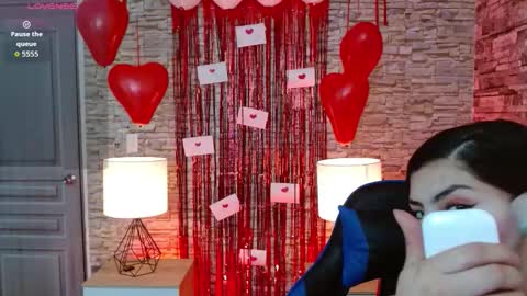 Lia Butterfly  online show from February 13, 2026, 12:23 pm