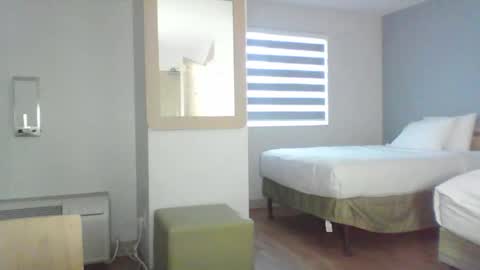 Buzsy online show from March 6, 2026, 10:17 pm