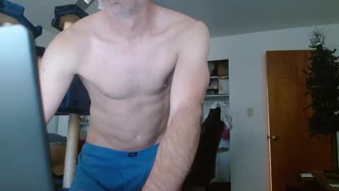 Snapshot of bwall1425 chatting on February 28, 2025, 3:37 pm bwall1425 online show from February 28, 2025, 3:37 pm