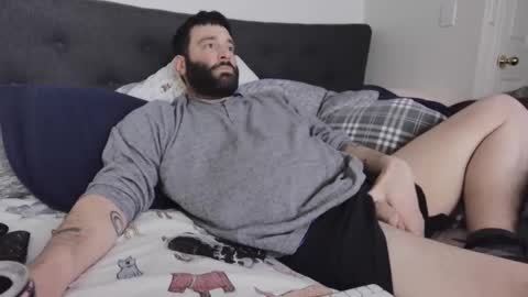 c2cmee online show from January 20, 2025, 2:11 am