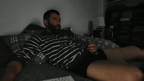 c2cmee online show from October 15, 2025, 1:11 pm