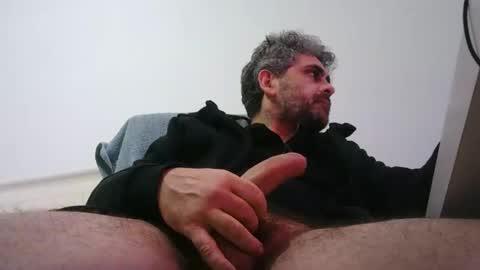 Snapshot of c534963 chatting on March 3, 2025, 9:26 pm supersperm online show from March 3, 2025, 9:26 pm