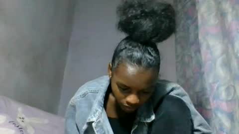 caella98 online show from May 14, 2026, 8:21 am