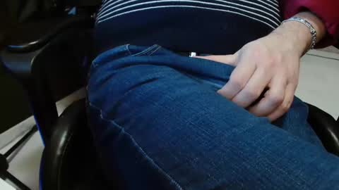 cafetabac online show from February 15, 2025, 6:12 pm