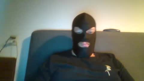 cagegag31 online show from September 16, 2025, 3:13 pm