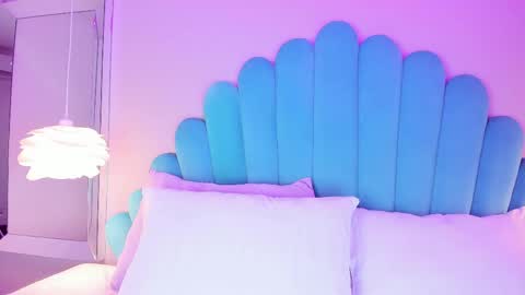 Caitlyn  online show from March 8, 2025, 9:51 pm