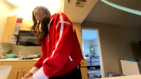 Snapshot of calicambri chatting on March 25, 2026, 3:29 pm The Cali Cambri online show from March 25, 2026, 3:29 pm