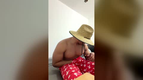 caliente539763 online show from March 25, 2026, 3:12 am