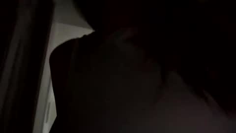 calishop1 online show from February 2, 2025, 11:21 pm