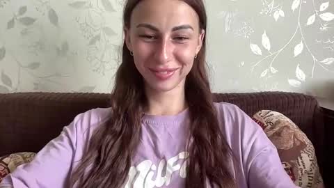 Anna online show from September 9, 2025, 10:48 am