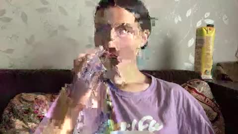 Anna online show from September 29, 2025, 5:34 am