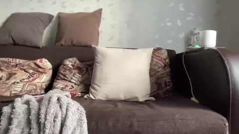 Anna online show from January 14, 2026, 1:06 pm