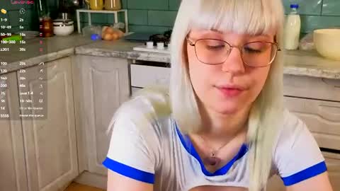 Snapshot of call_me_heaven chatting on July 24, 2026, 5:00 pm Good girl Ann online show from July 24, 2026, 5:00 pm