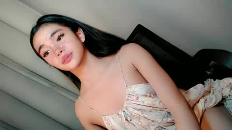 Snapshot of call_me_nina chatting on June 26, 2026, 9:52 pm call_me_nina online show from June 26, 2026, 9:52 pm