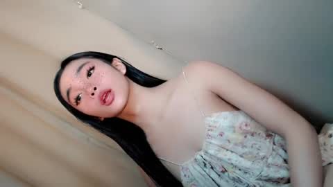 Snapshot of call_me_nina chatting on July 4, 2026, 11:44 pm call_me_nina online show from July 4, 2026, 11:44 pm