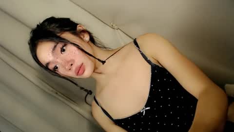 Snapshot of call_me_nina chatting on July 21, 2026, 11:45 am call_me_nina online show from July 21, 2026, 11:45 am