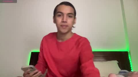 Mateo online show from December 5, 2025, 11:19 am