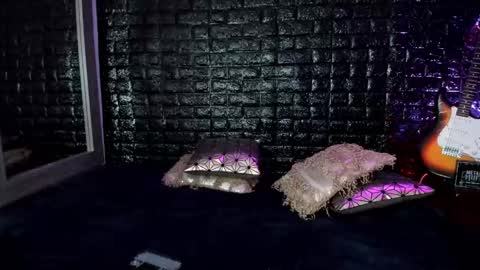 calliope_dark online show from January 4, 2025, 2:35 pm