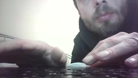 Callme arno online show from November 30, 2025, 7:51 pm
