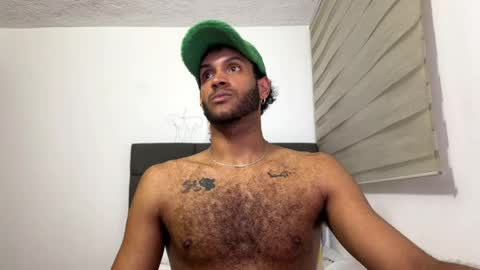 Snapshot of callmeby_lebron chatting on June 7, 2026, 1:43 am LeBron online show from June 7, 2026, 1:43 am
