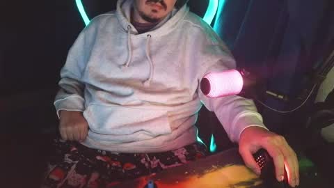 CallMeDusk online show from April 30, 2026, 2:40 am