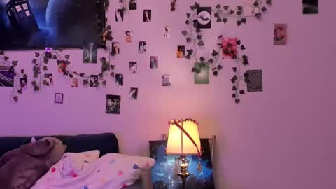 Effyblonde   follow my telegram channel for more content3 online show from February 22, 2025, 5:35 pm