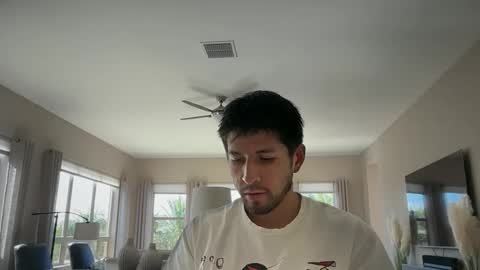Daddy online show from May 20, 2026, 4:02 pm